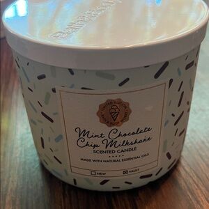 Bath & Body Works Mint Chocolate Chip Candle